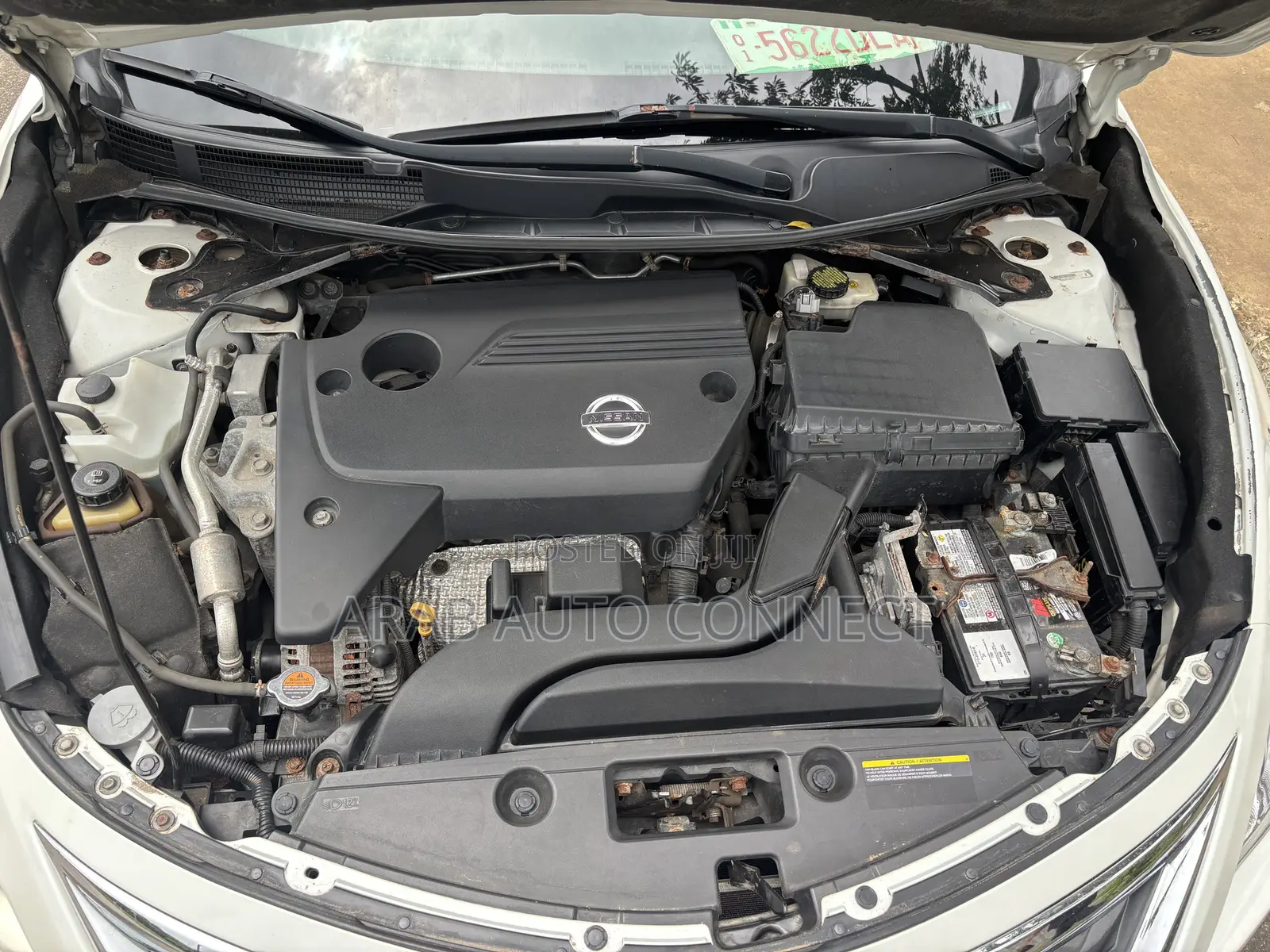 Nissan Altima 2015 White