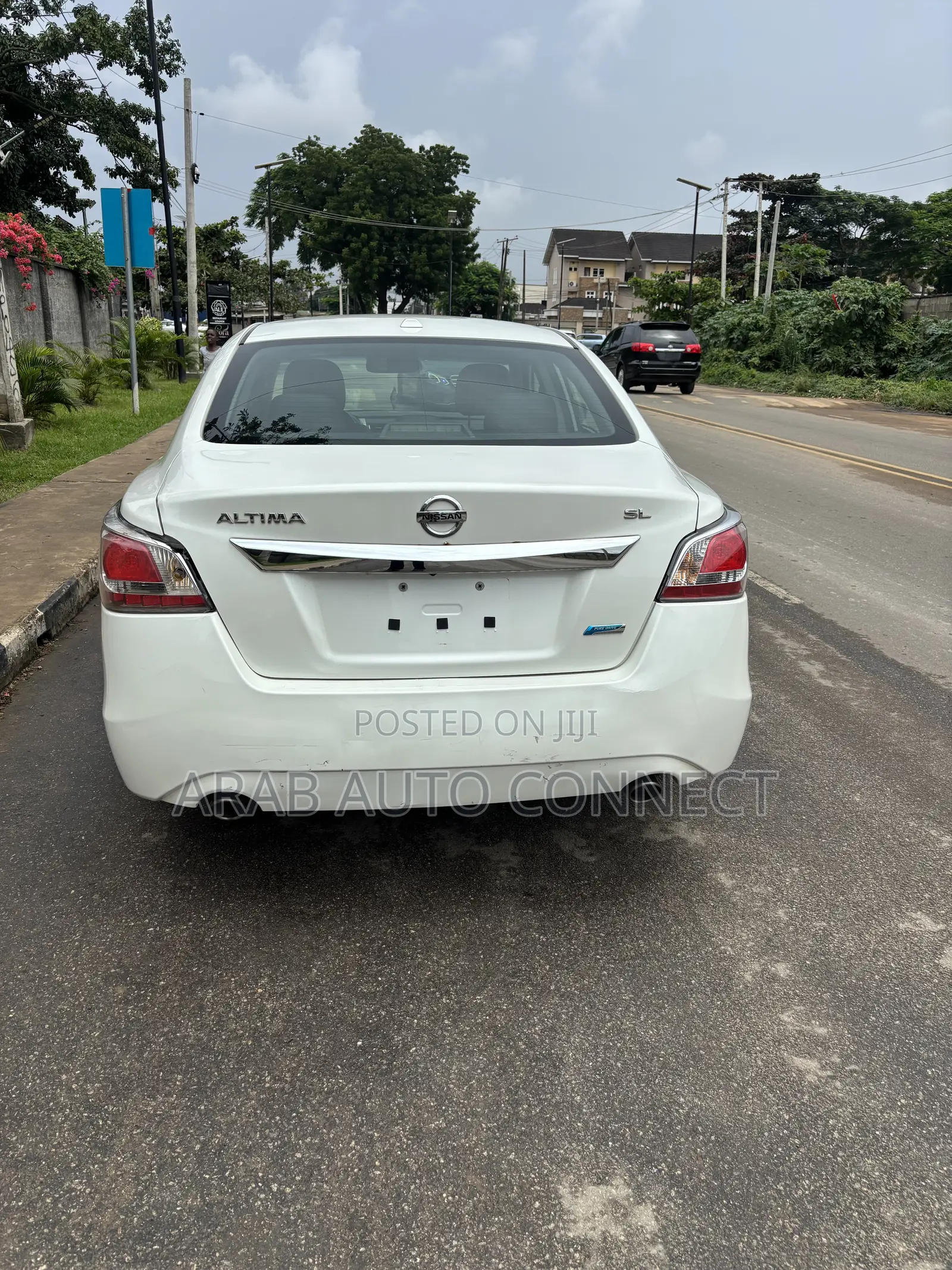 Nissan Altima 2015 White