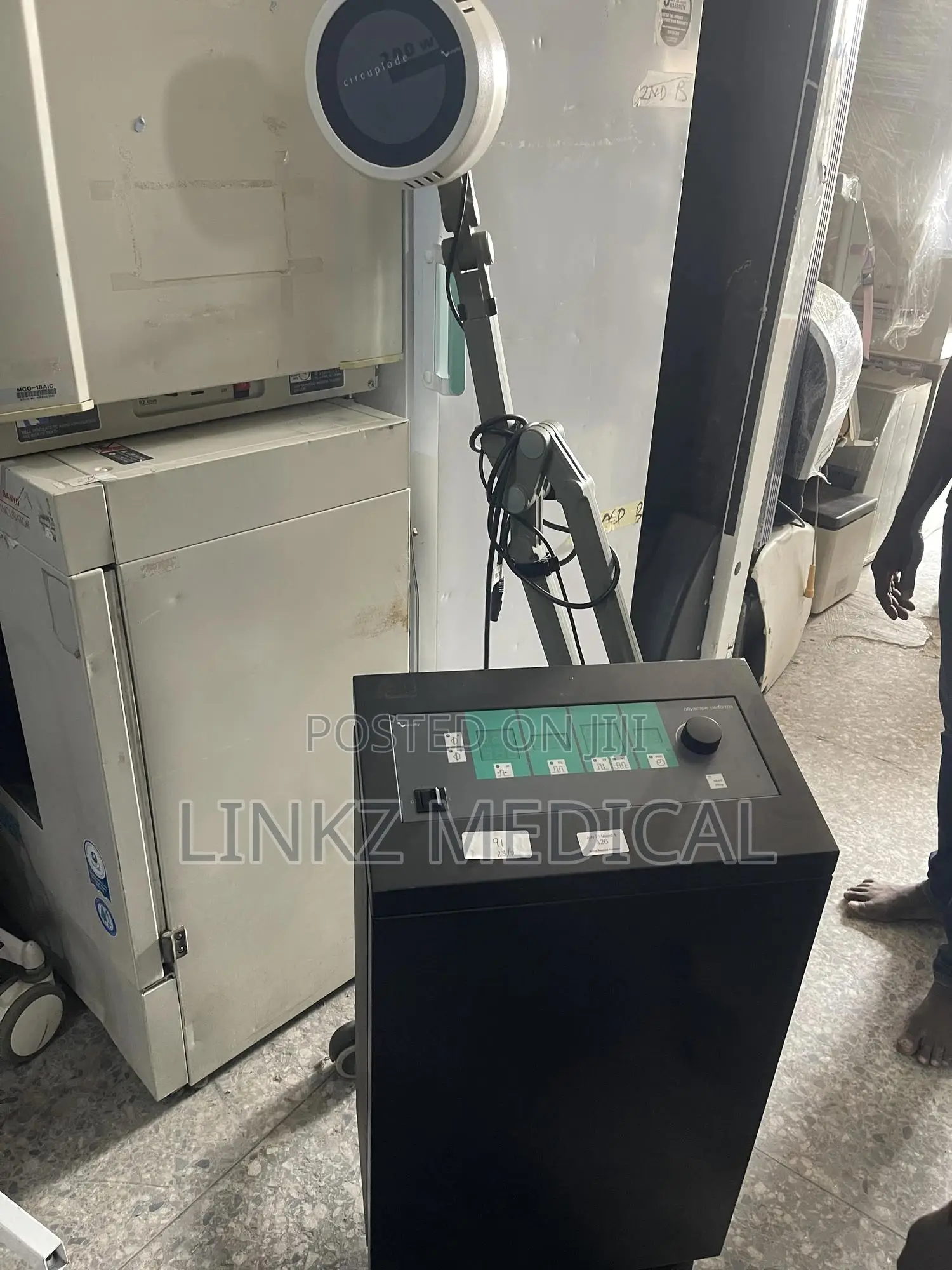 Shortwave Diathermy Machine