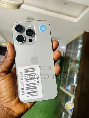 Apple iPhone 16 Pro 128 GB Silver