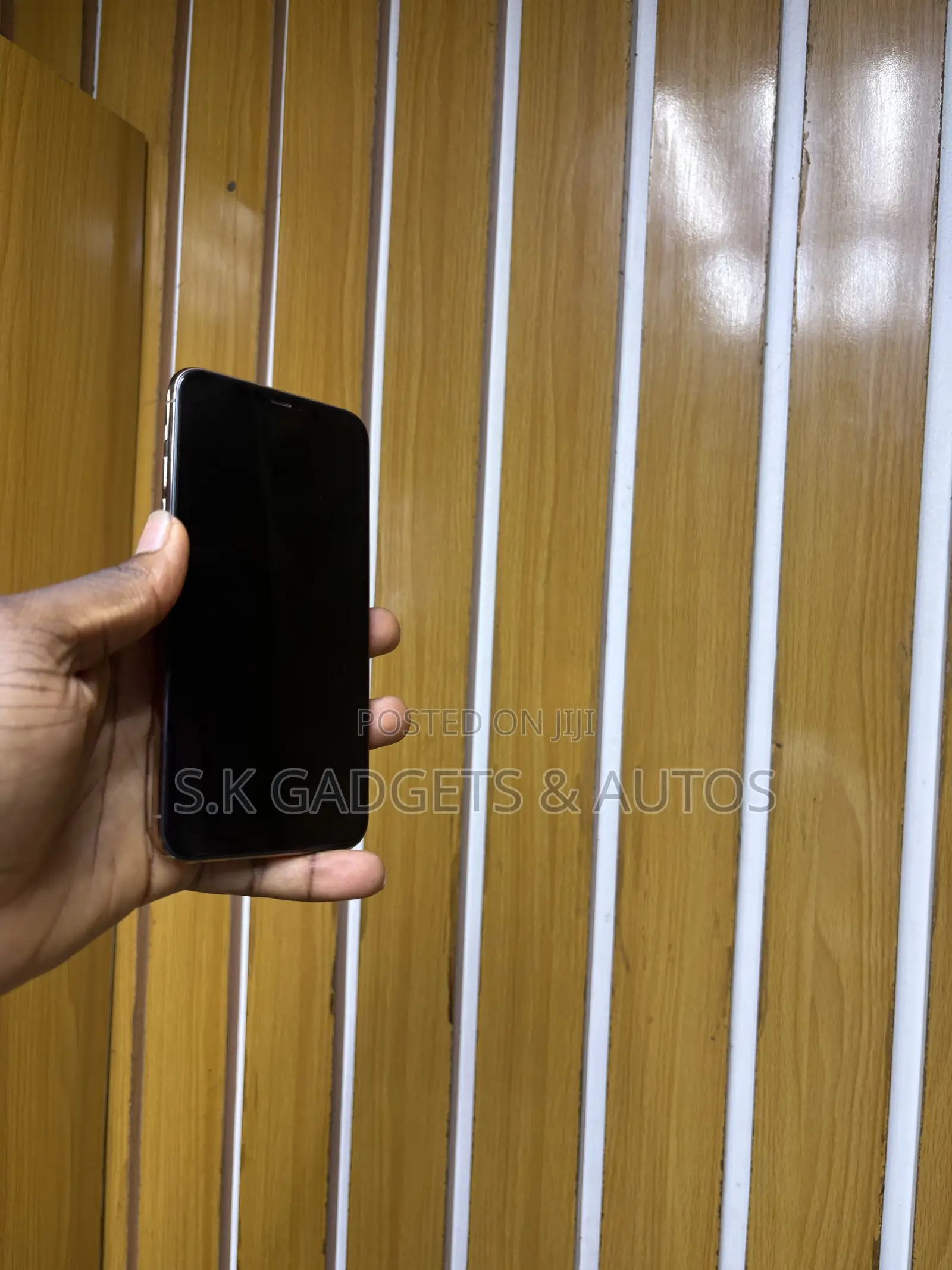 Apple iPhone 11 64 GB Black