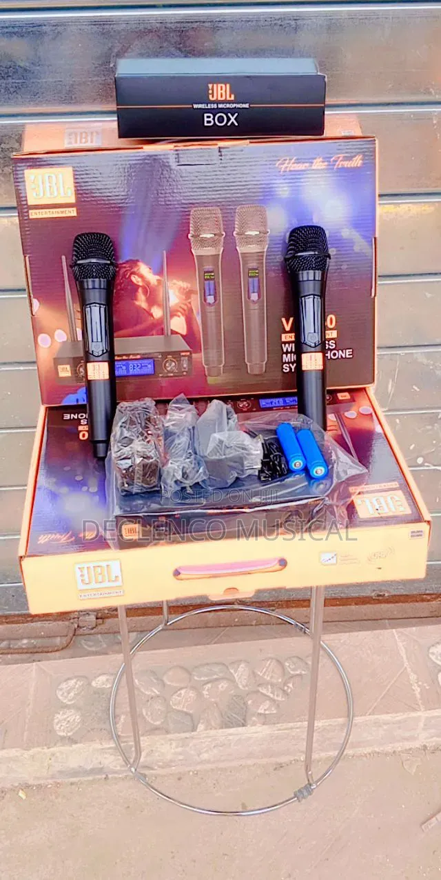 JBL Vm150 Rechargeable Professional Wireless Microphone