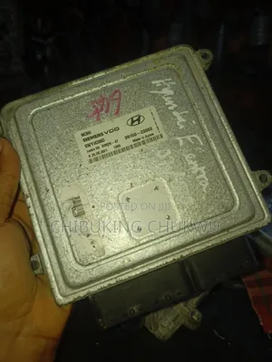 Hyundai Elantra 2007/2010 Brainbox ECU (Engine Control Unit).