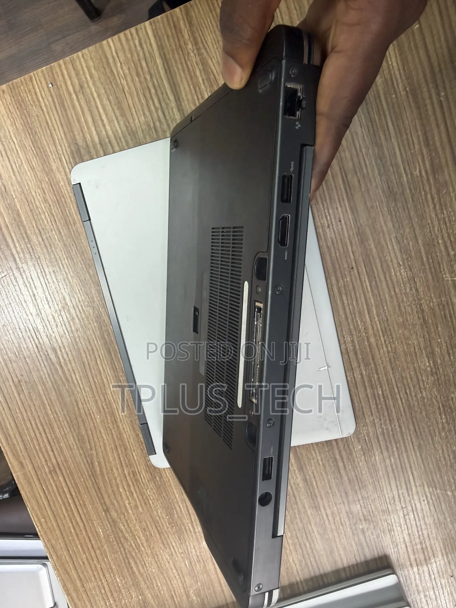 Laptop Dell Latitude 12 E7250 8GB Intel Core i5 SSD 256GB