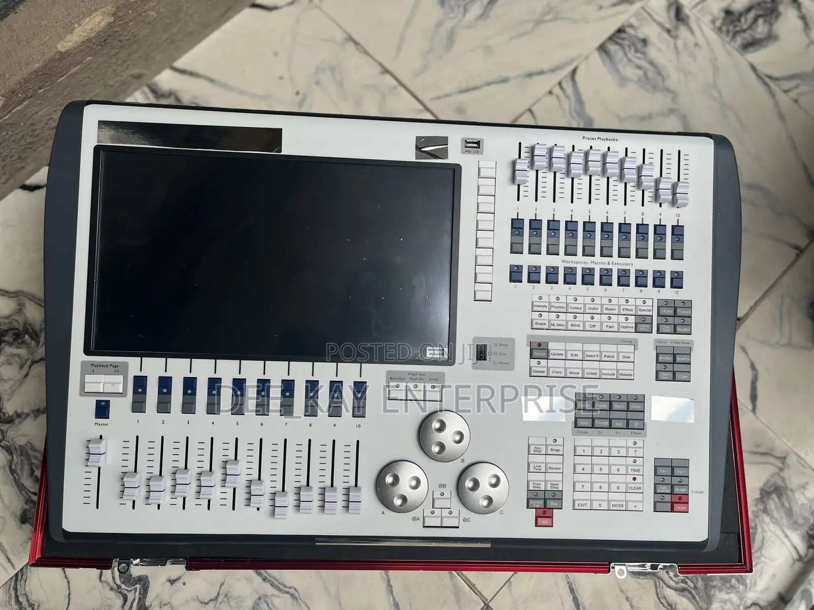 Avolite Tiger Touch 2 II Digital Light Mixer