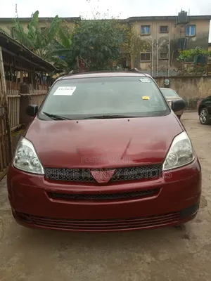Toyota Sienna LE AWD 2005 Red
