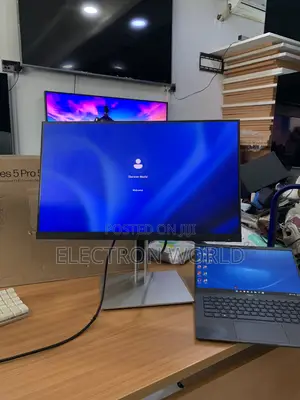 HP 24-Inch Full HD Business Monitor With a Slim Bezel