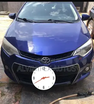 Toyota Corolla 2015 Blue