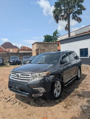 Toyota Highlander 2013 Gray