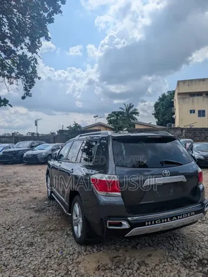 Toyota Highlander 2013 Gray
