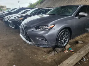 Lexus ES 2017 Matt Black