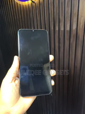 Samsung Galaxy A20 32 GB Black