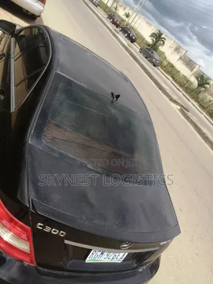 Mercedes-Benz C300 2006 Black