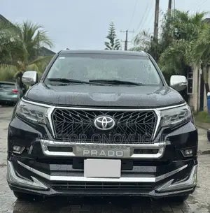 Toyota Land Cruiser Prado 4.0 Petrol TX 2015 Black