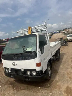 Toyota TownAce 1996 White