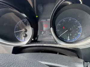 Toyota Corolla S 4dr Sedan (1.8L 4cyl CVT) 2015 Silver