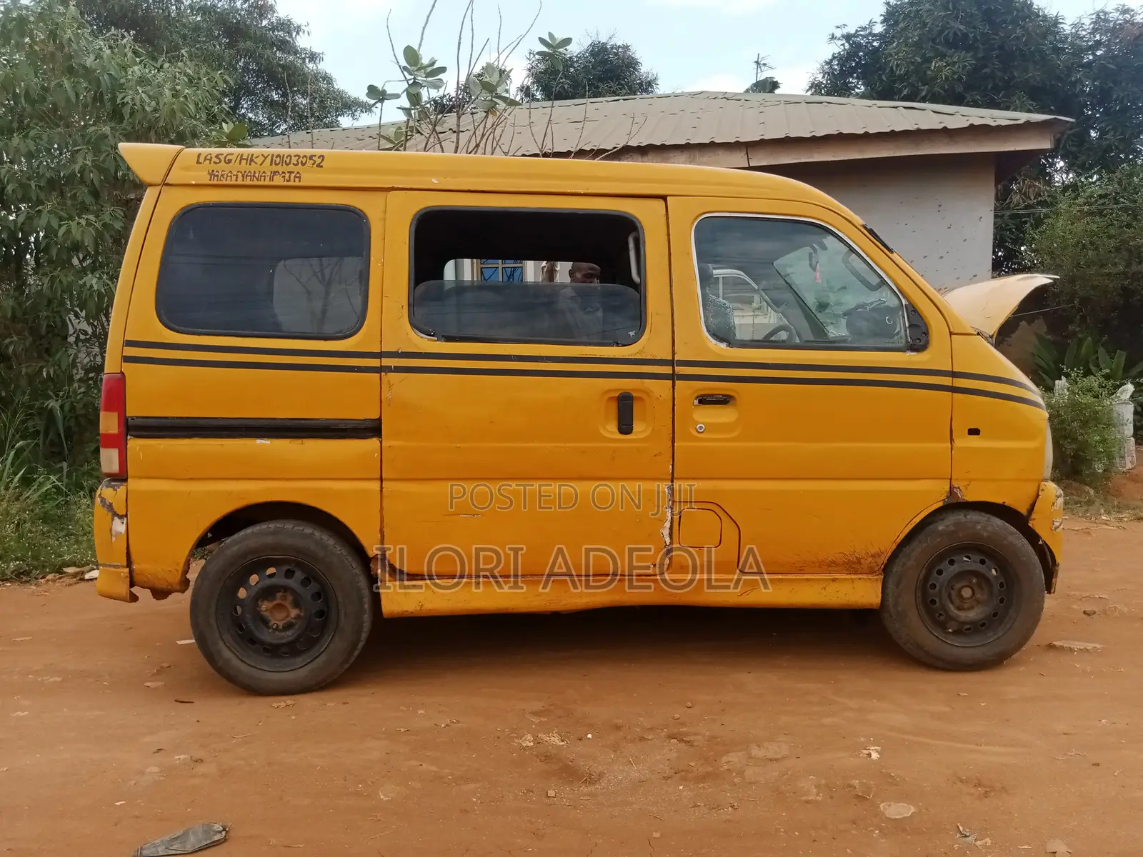 Suzuki Every 2019 Yellow