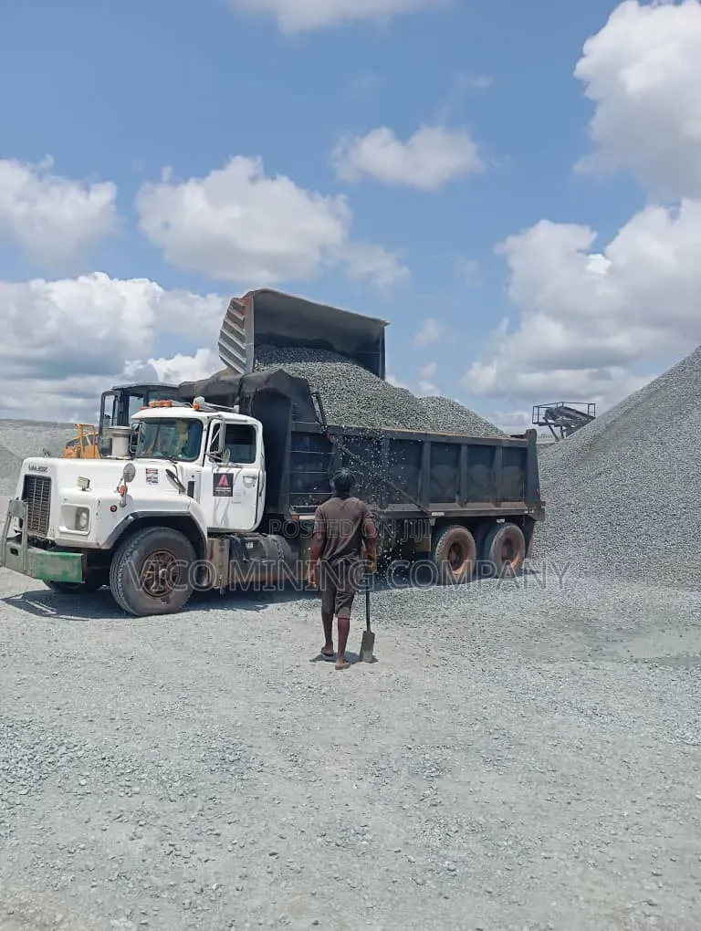 Crushed Granite Chippings