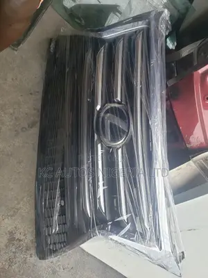Front Grille Lexus Gx460 2015 Model