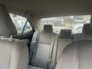 Toyota Corolla LE 4dr Sedan (1.8L 4cyl CVT) 2015 Gray