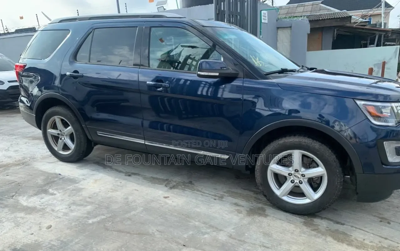 Ford Explorer 2017 Blue