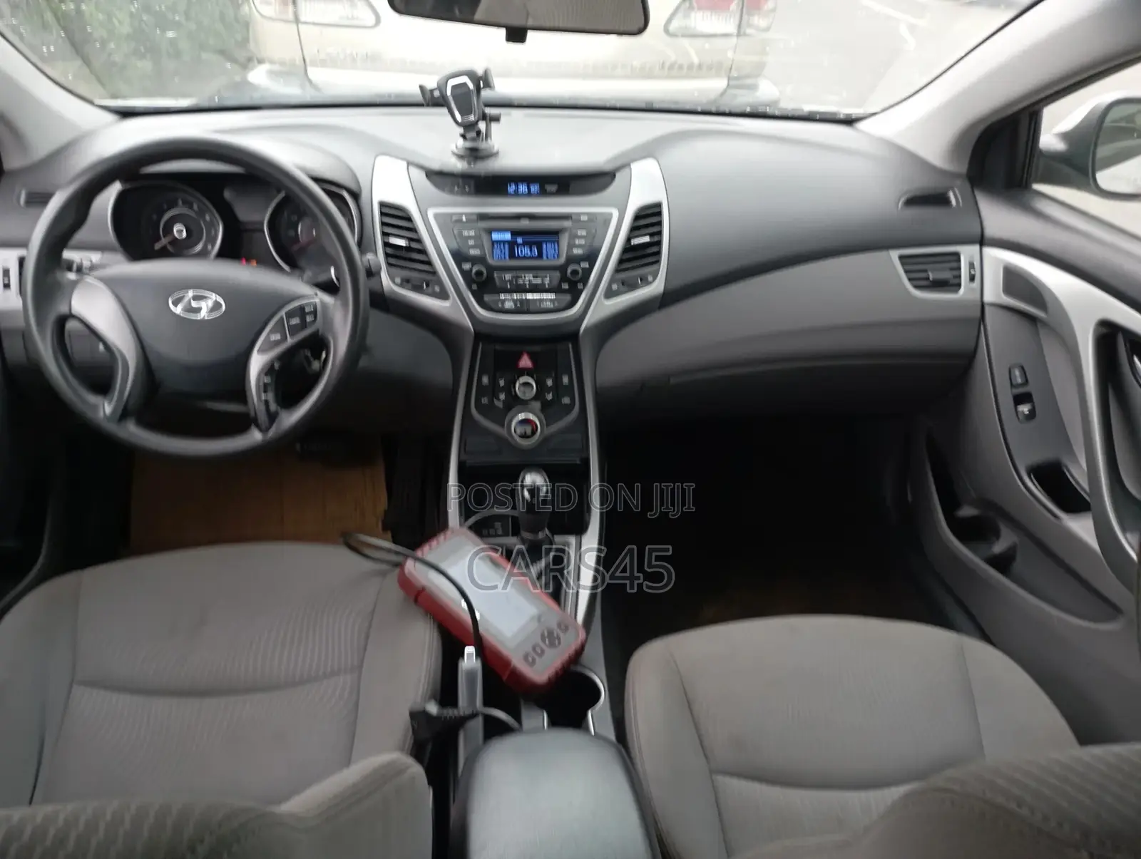 Hyundai Elantra 2014 White