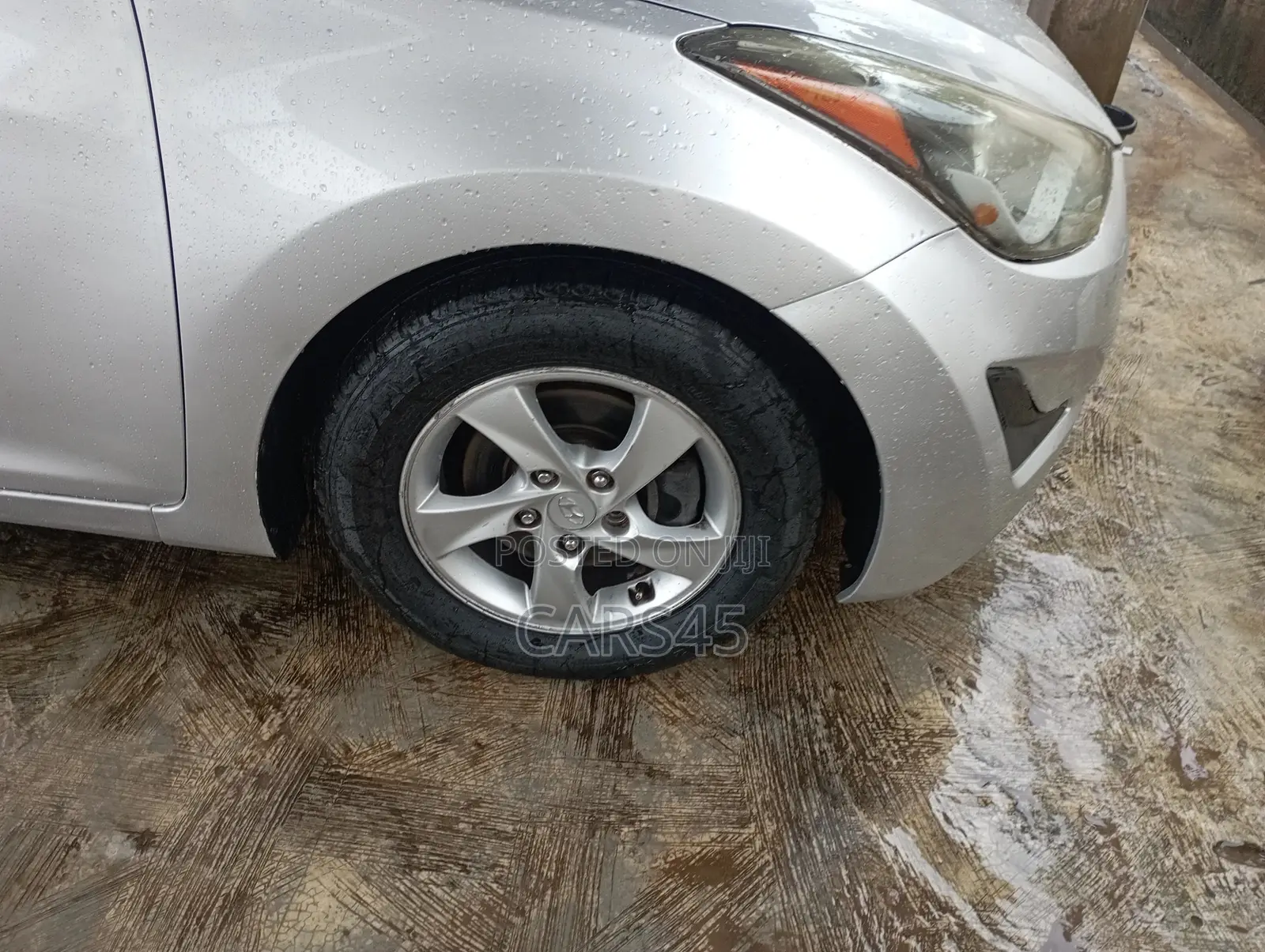 Hyundai Elantra 2014 White