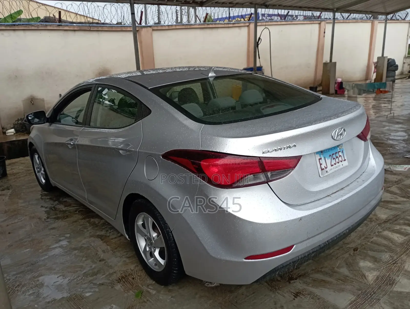 Hyundai Elantra 2014 White
