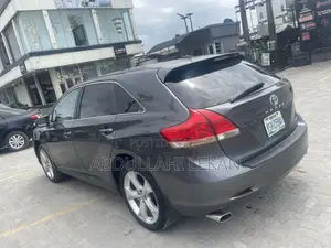 Toyota Avanza 2011 Gray