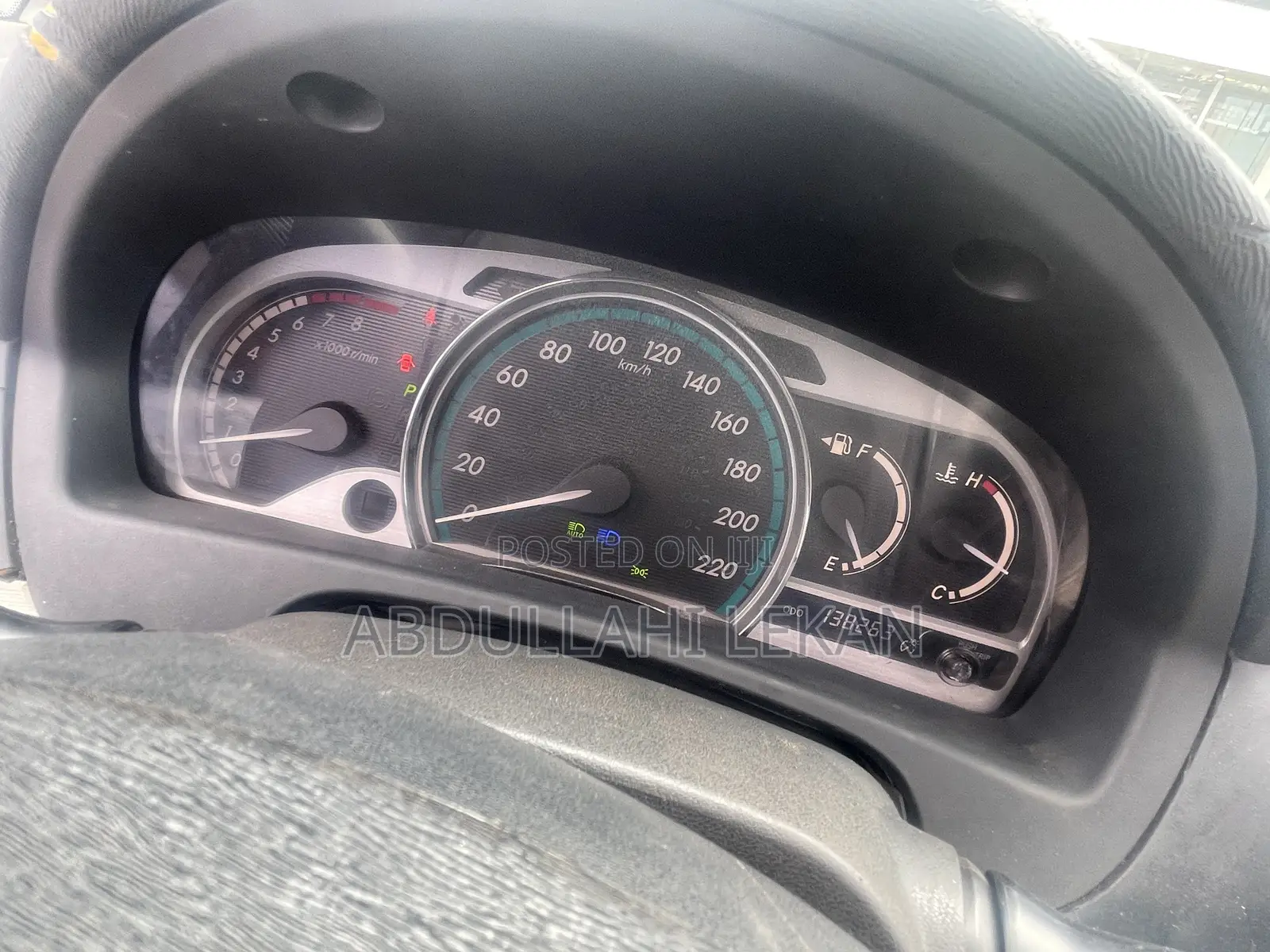 Toyota Avanza 2011 Gray