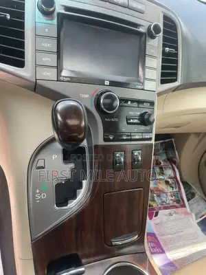 Toyota Venza LE 2015 White