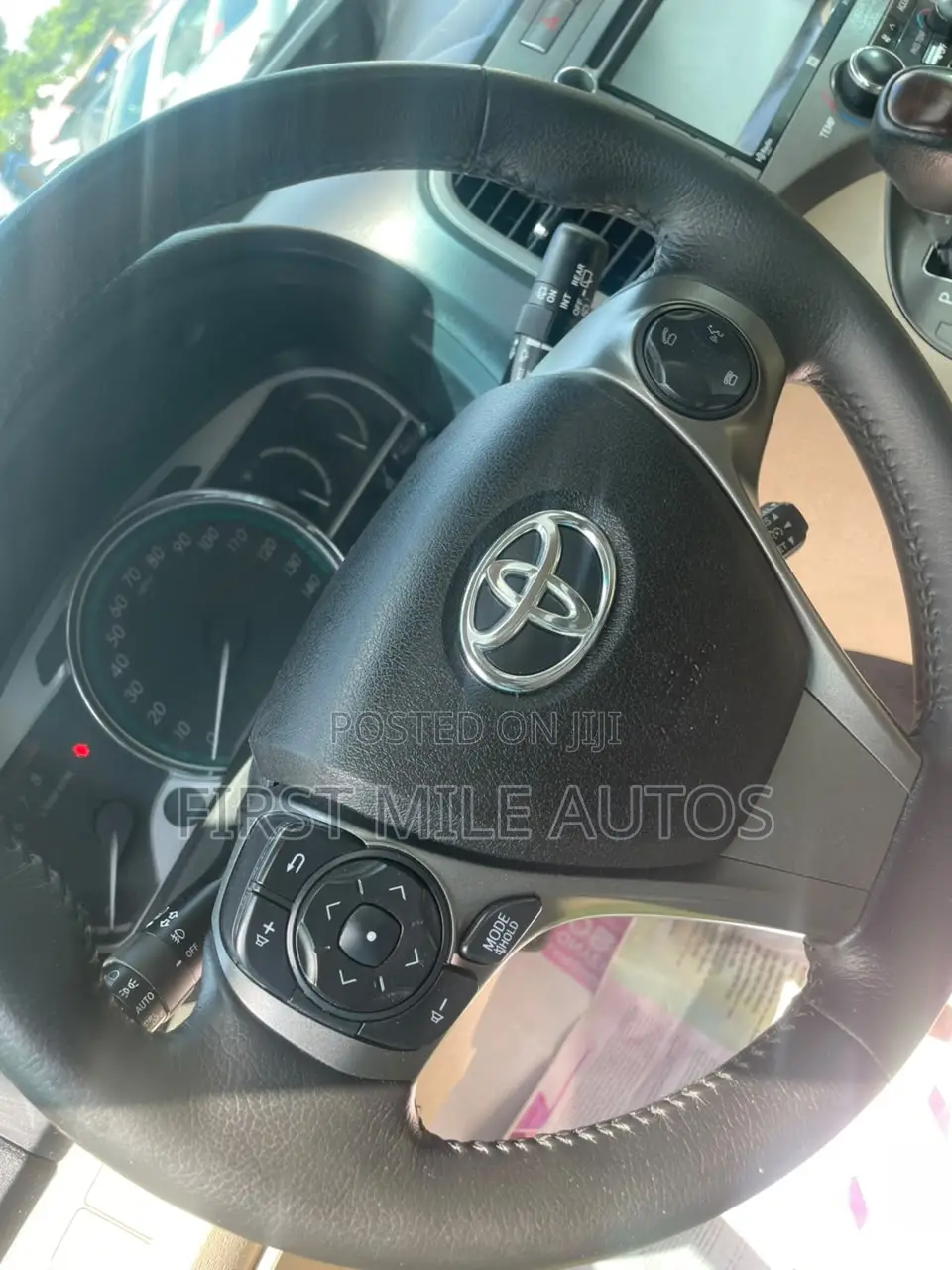 Toyota Venza LE 2015 White