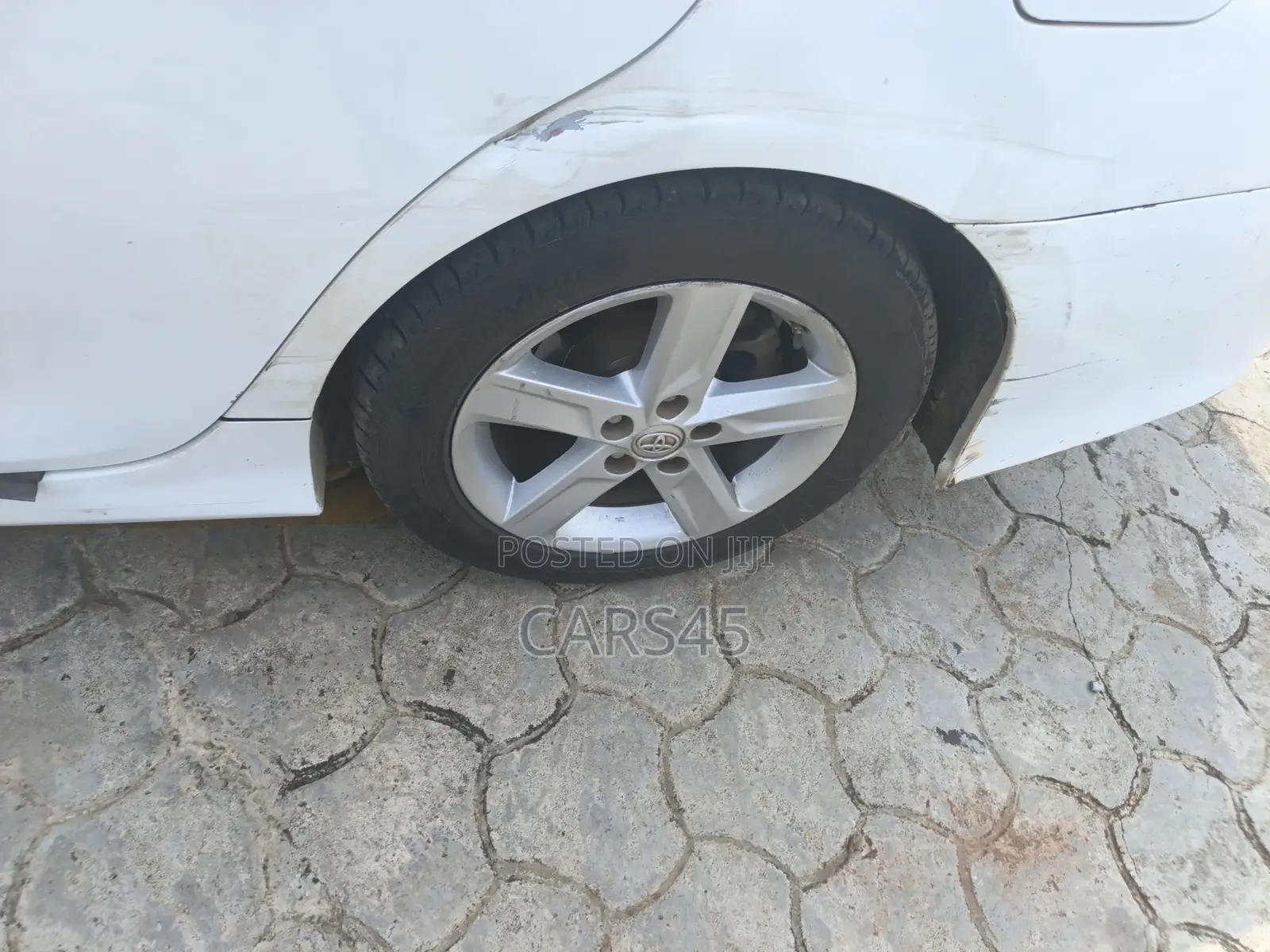 Toyota Camry 2014 White