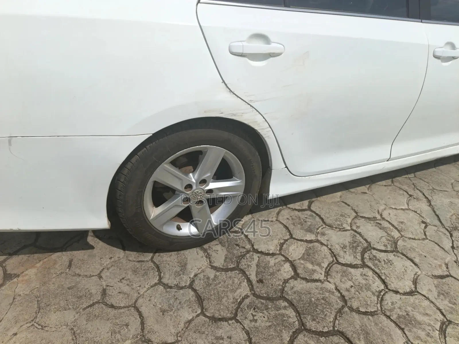 Toyota Camry 2014 White