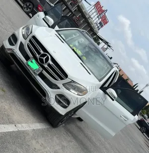 Mercedes-Benz GLE-Class 2016 Red