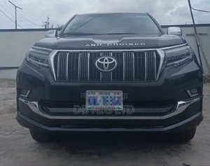 Toyota Land Cruiser 4.0 V6 DLX 2013 Black