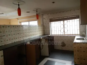3bdrm Apartment in Sangotedo for rent