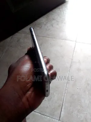 Apple iPhone XS 64 GB Silver