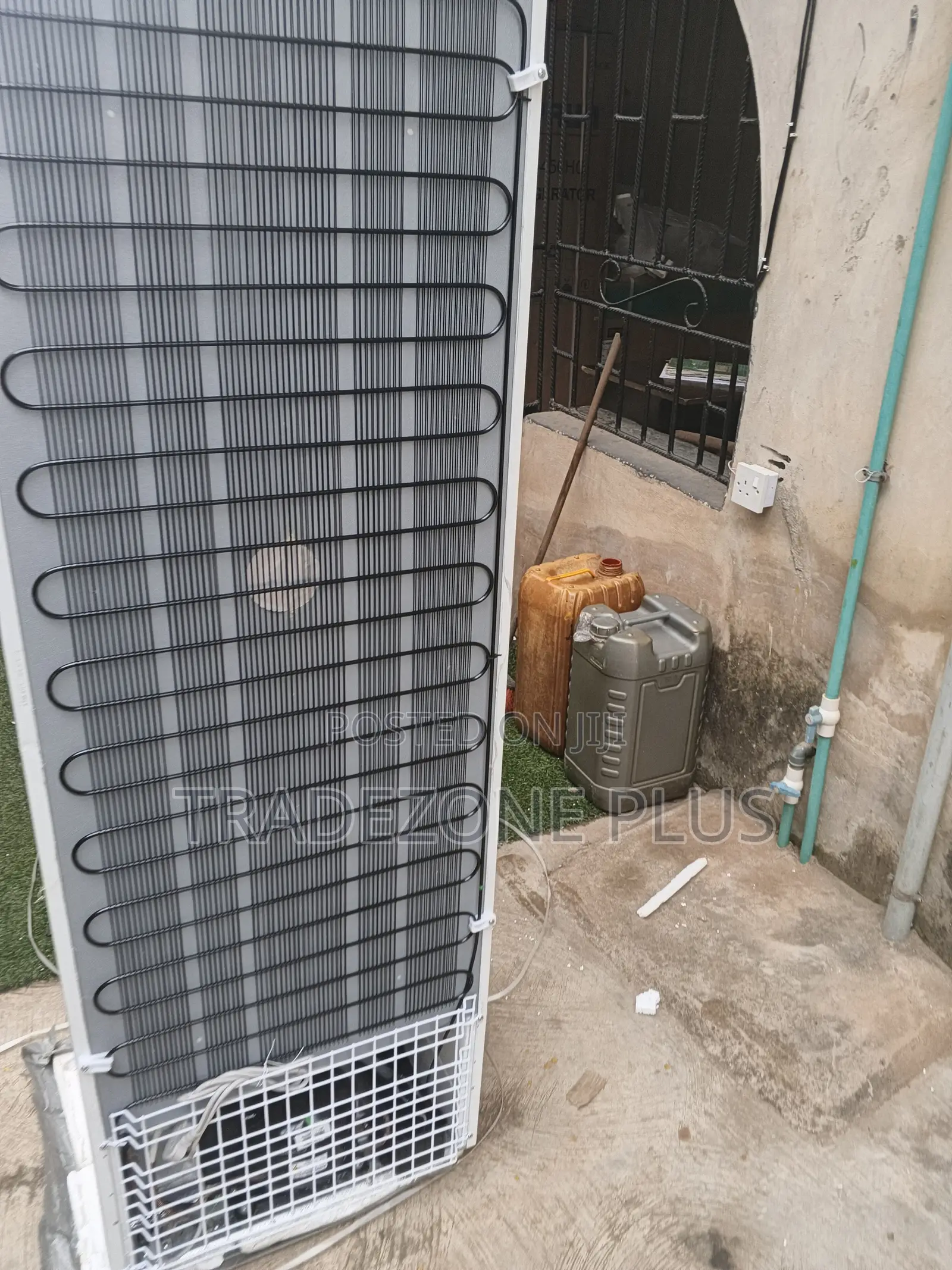 Commercial Drinks Cooler 300L