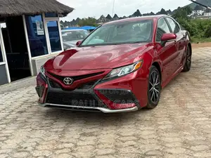 Toyota Camry XSE 2023 Red