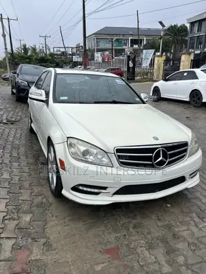 Mercedes-Benz C300 2009 White
