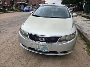 Kia Cerato 2010 Silver