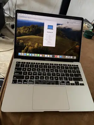 Laptop Apple MacBook Air 2020 8GB Intel Core i3 SSD 128GB