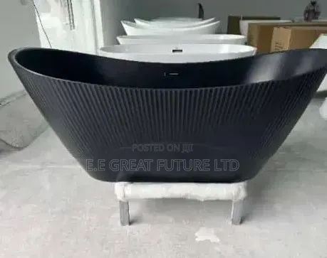 Jacuzzi Black