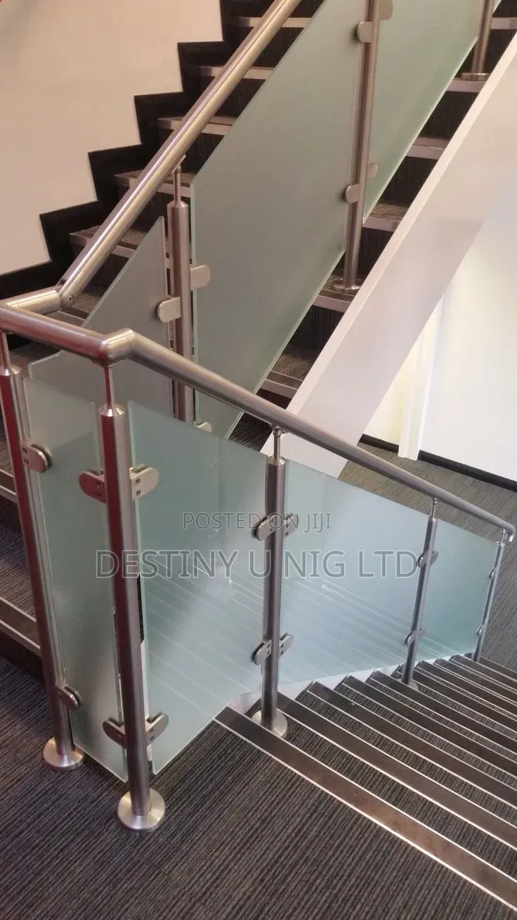 Stainless Handrail Fabrication With Glass