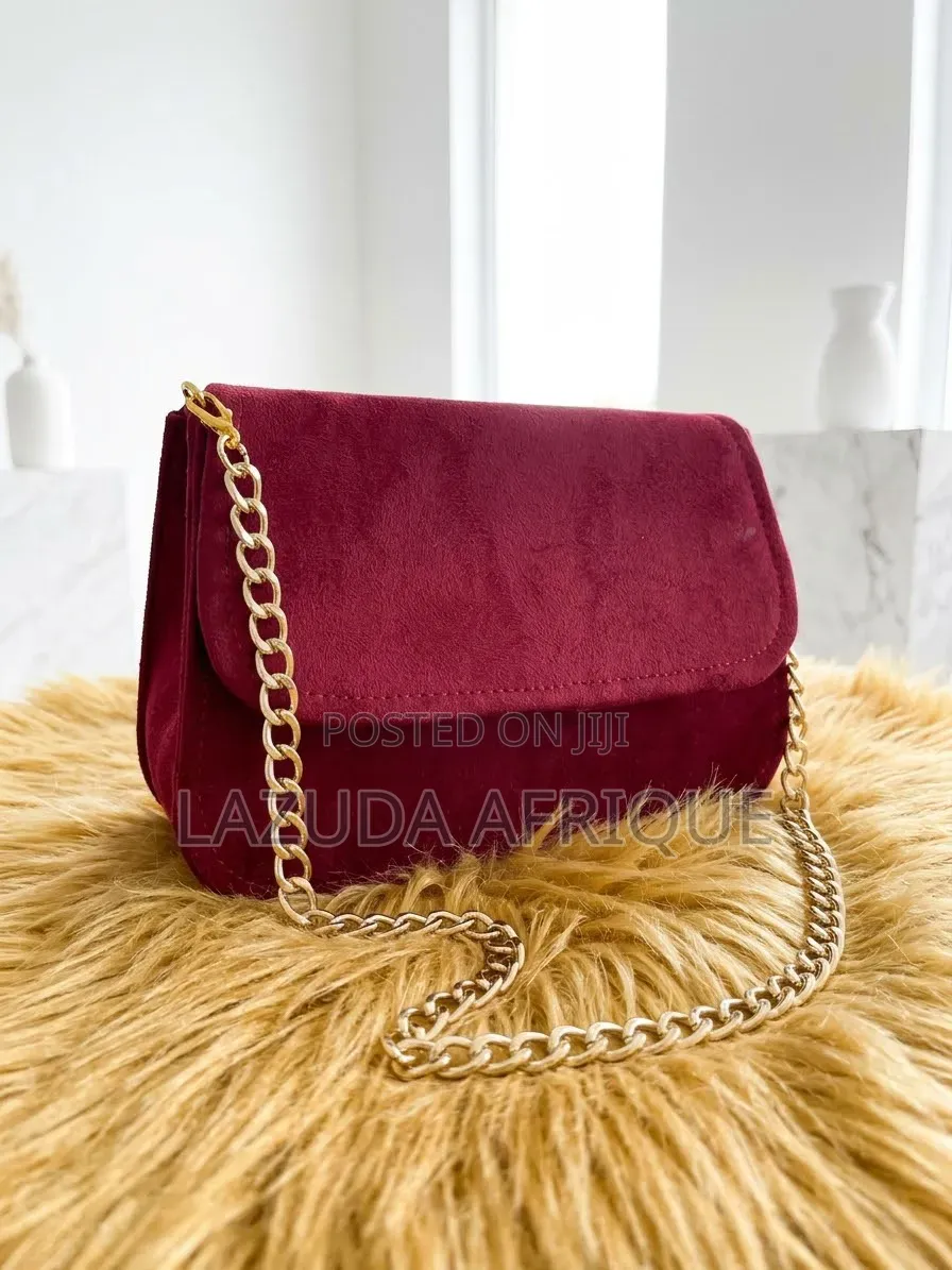 Ene Velvet Bag