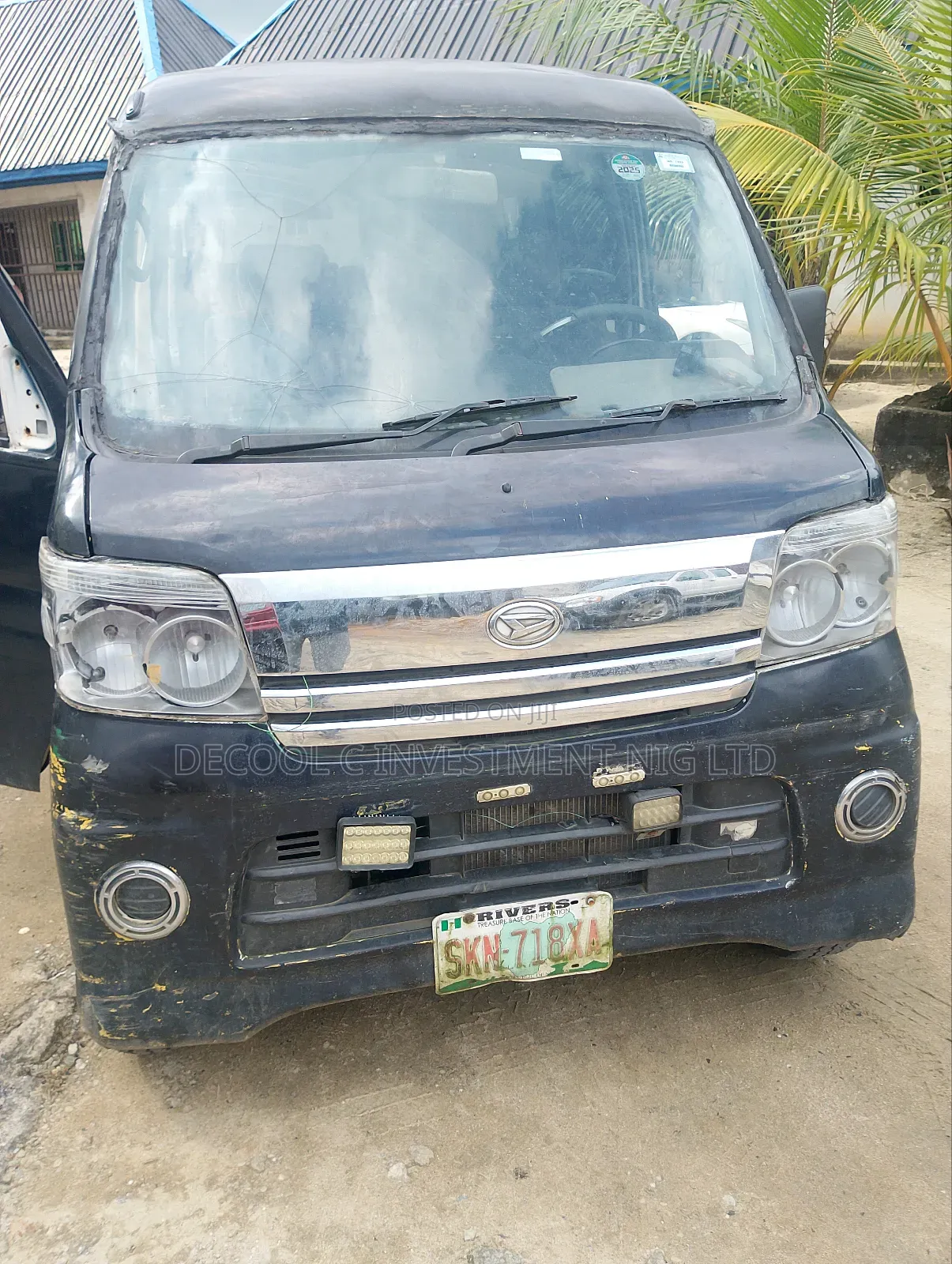 Daihatsu Hijet 2012 Black