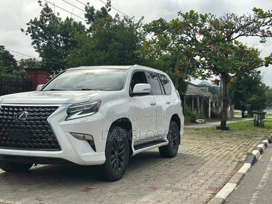 Lexus GX 460 2021 White
