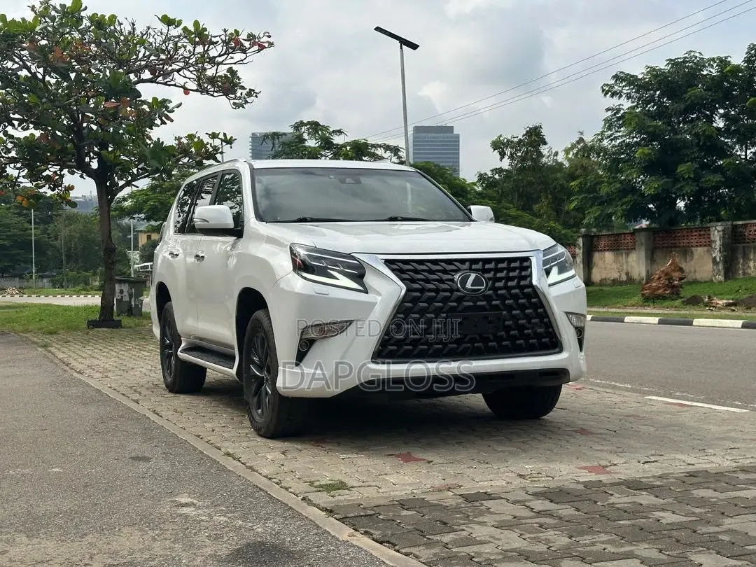 Lexus GX 460 2021 White