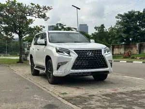 Lexus GX 460 2021 White